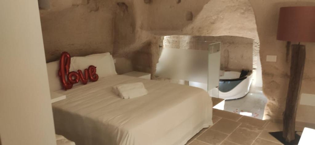 Cinque Elementi Sassi Matera - Deluxe con Vasca Idromassaggio Rubino - Photo 2